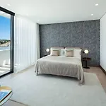 Newly Built 6 Bdrm Luxury Villa In Nueva Andalucia