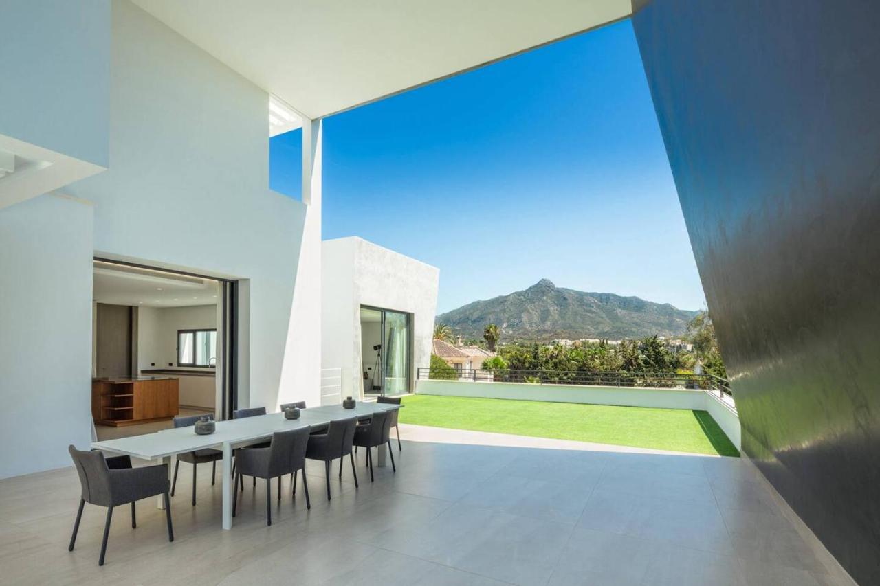 Newly Built 6 Bdrm Luxury In Nueva Andalucia Marbella